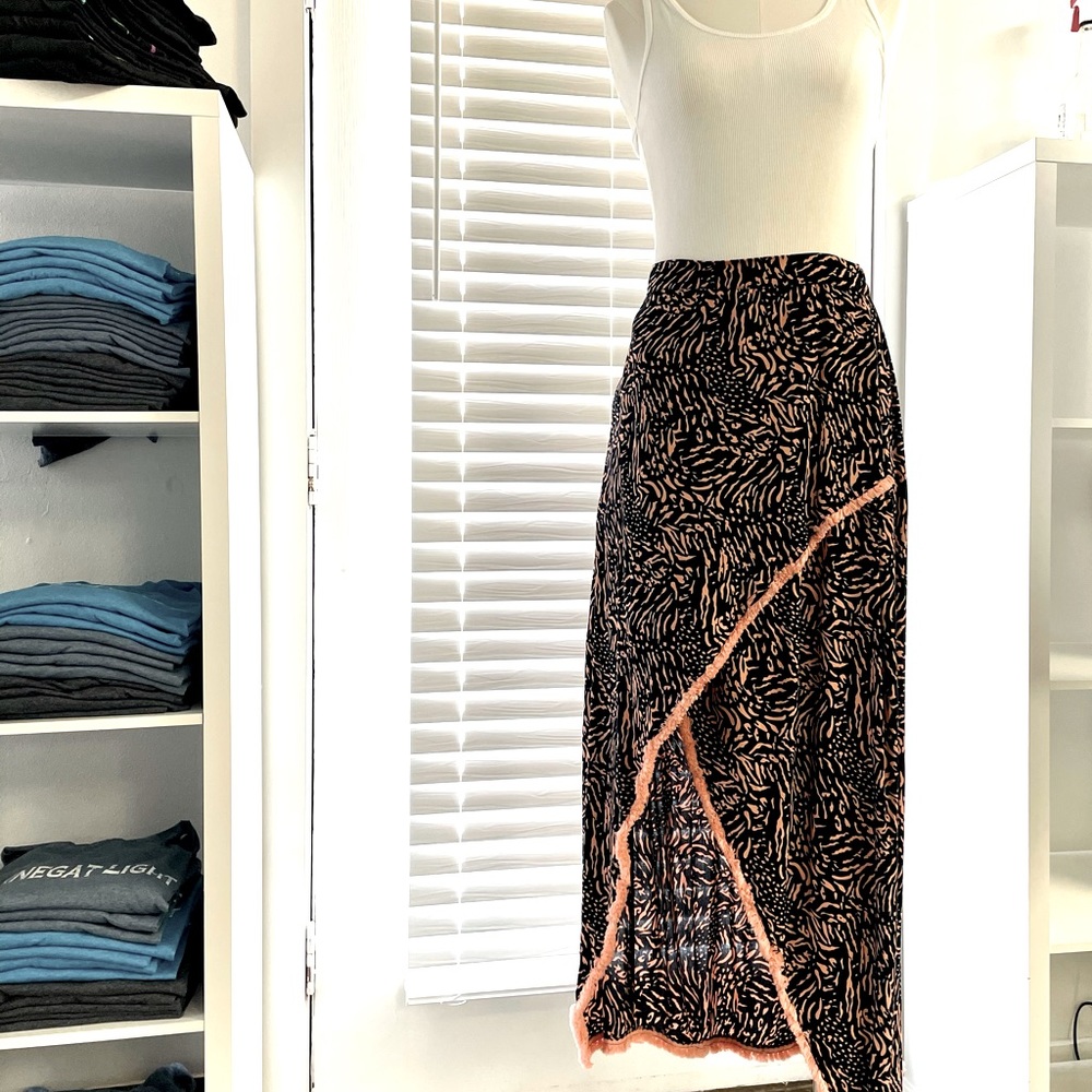 Angled Midi Lara Skirt by Beach Gold SB